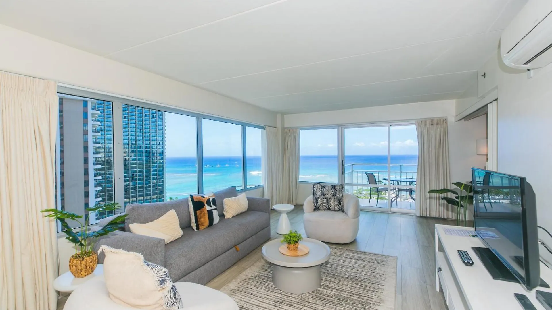 Ilikai Tower 1744 Yacht Harbor View 2Br Apartment Honolulu United States